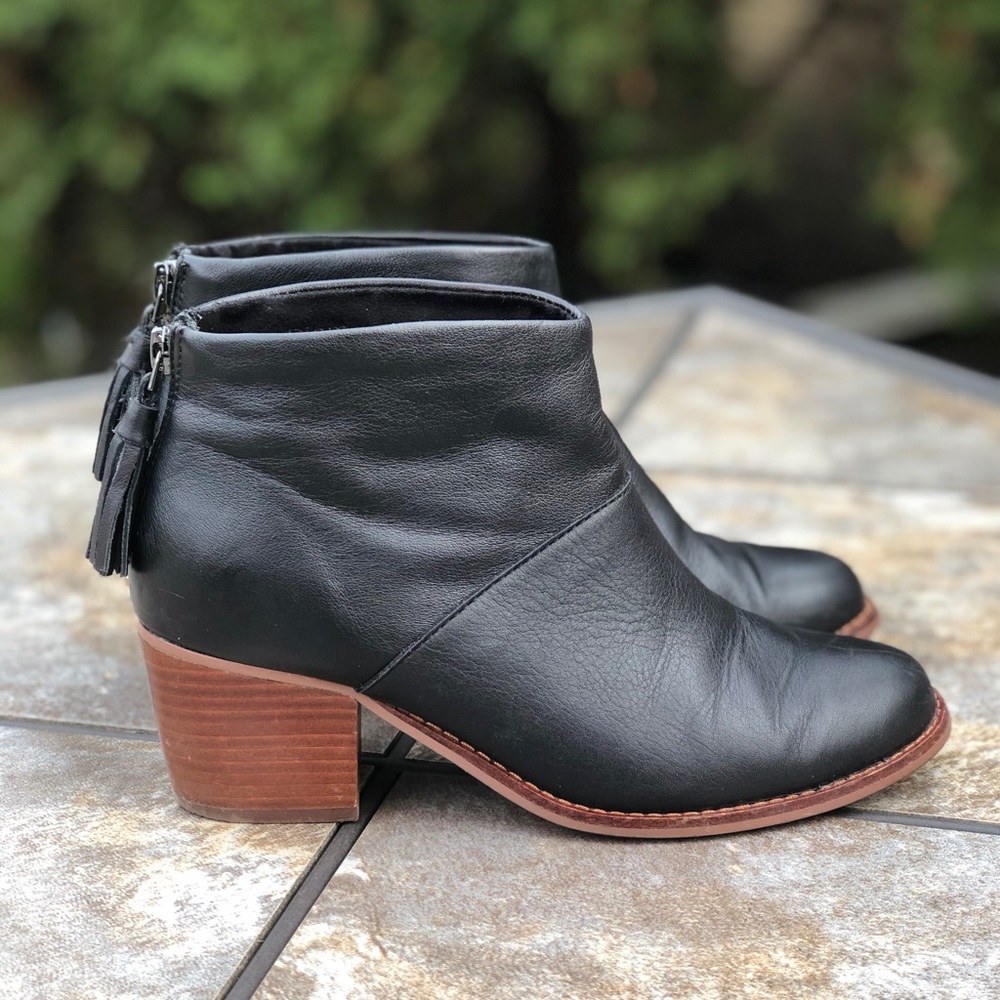 Toms Black Leather Leila Leather Ankle Booties